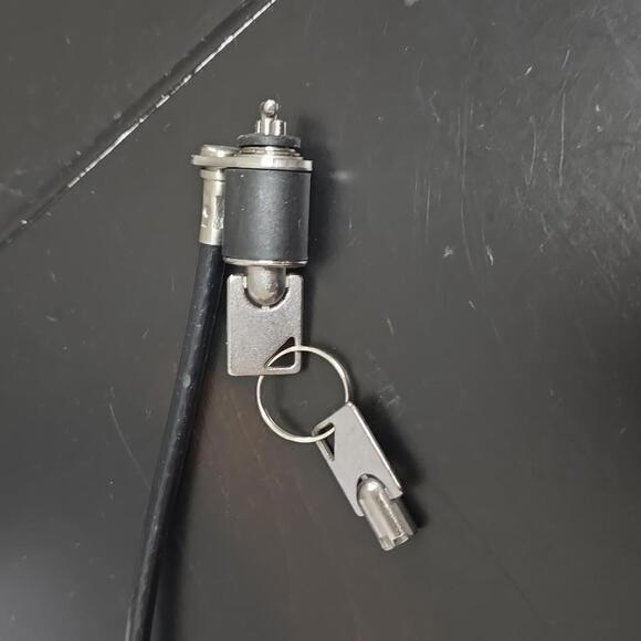 Lenovo Laptop Security Cable - Picture 3 of 6